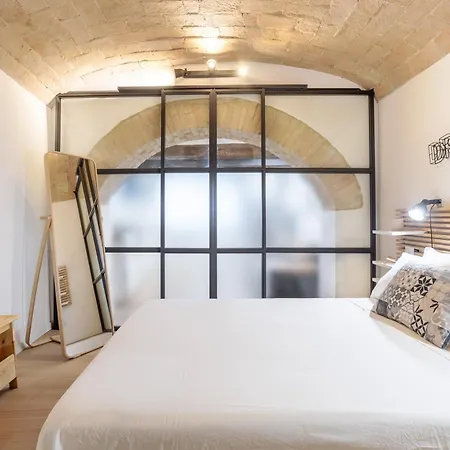 Mari Flat - Posto Auto E Metro - Italywego Apartament *